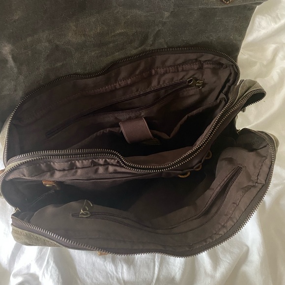 Handmade NYC custom canvas messenger bag - Picture 10 of 11